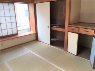 安行コンリフォ貸家　和室
